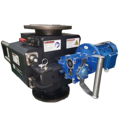 手动清理旋转除铁器